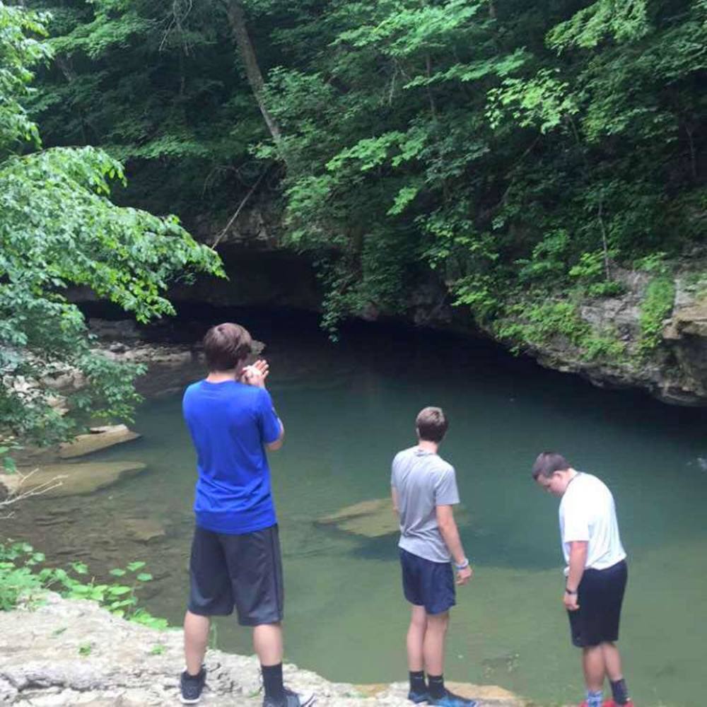 Meet your Posher, Eli